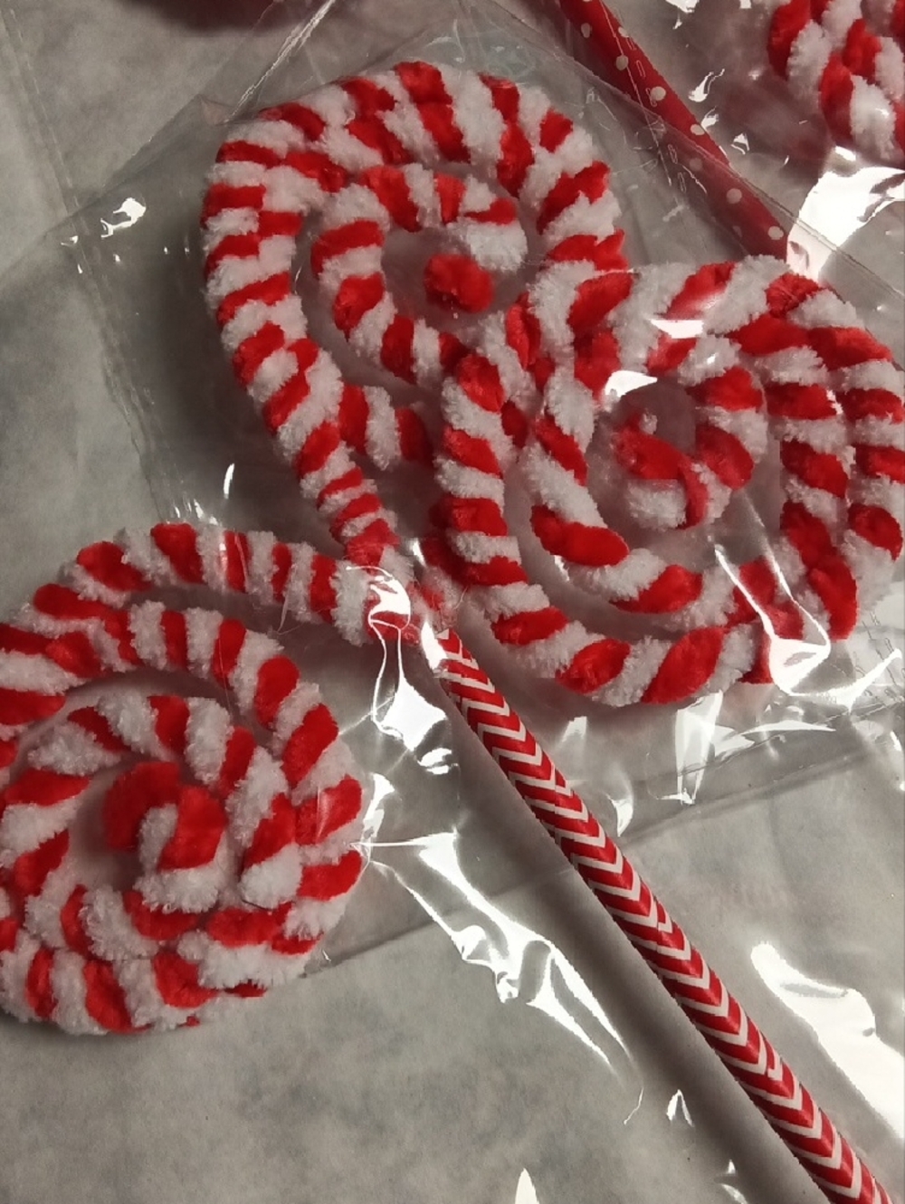 Hand Crafted Red and White Chenille Spiral Lollipop Picks - Festive Party Stems - Picture 3 of 6